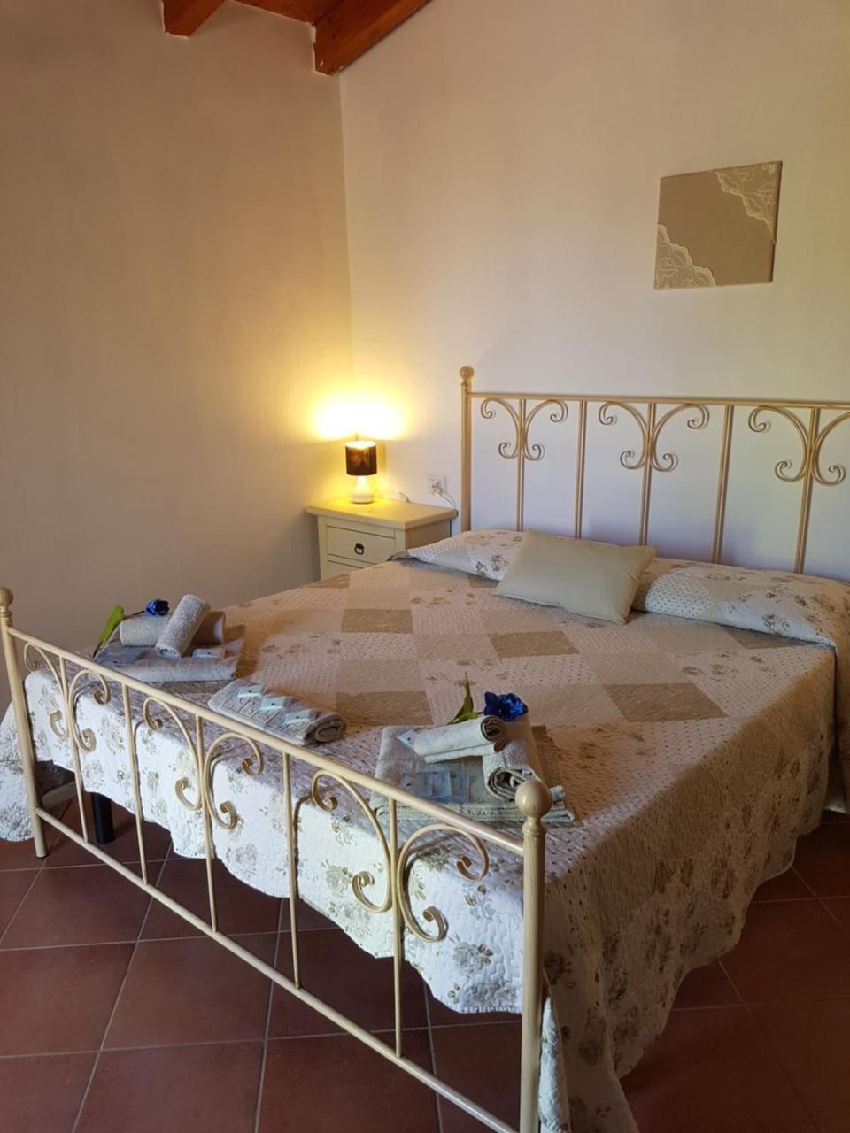 B&B Su Donnigheddu Rudalza Luaran gambar